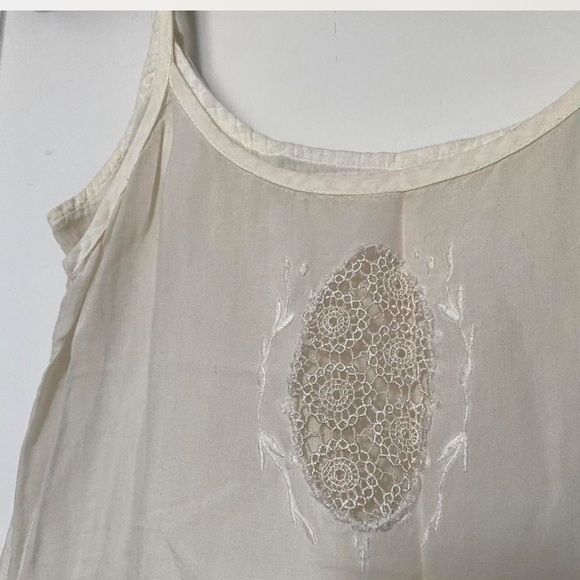 Virginie Castaway two layer slip dress. Size XS. Delicate details - Picture 2 of 4